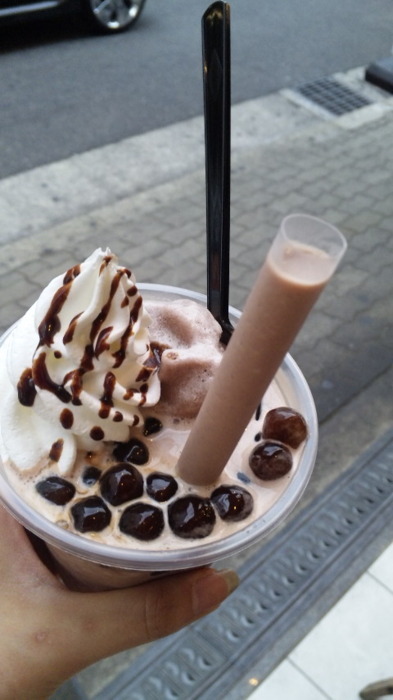 danadanes:  I haven’t had real bubble tea in awhile.