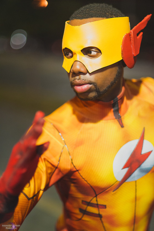 FasterPhotographer and Kid Flash : Jonathan Modest (Insomniac’s Dream Productions)Photo Assistant:  