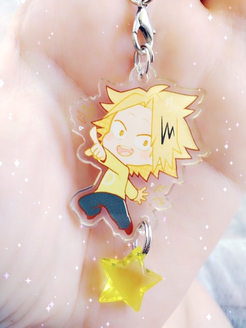 electricizee:A precious little baby to add to my bag! You going right by Jumin babyboy