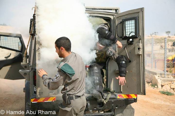 in-the-midst-of-winter:  IDF cowards accidentally tear-gas themselves before their