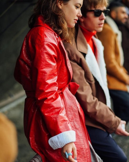 Women in red | Part I#pitti #pitti95 #red #woman #style #alphotographers #florence #streetstyle #s