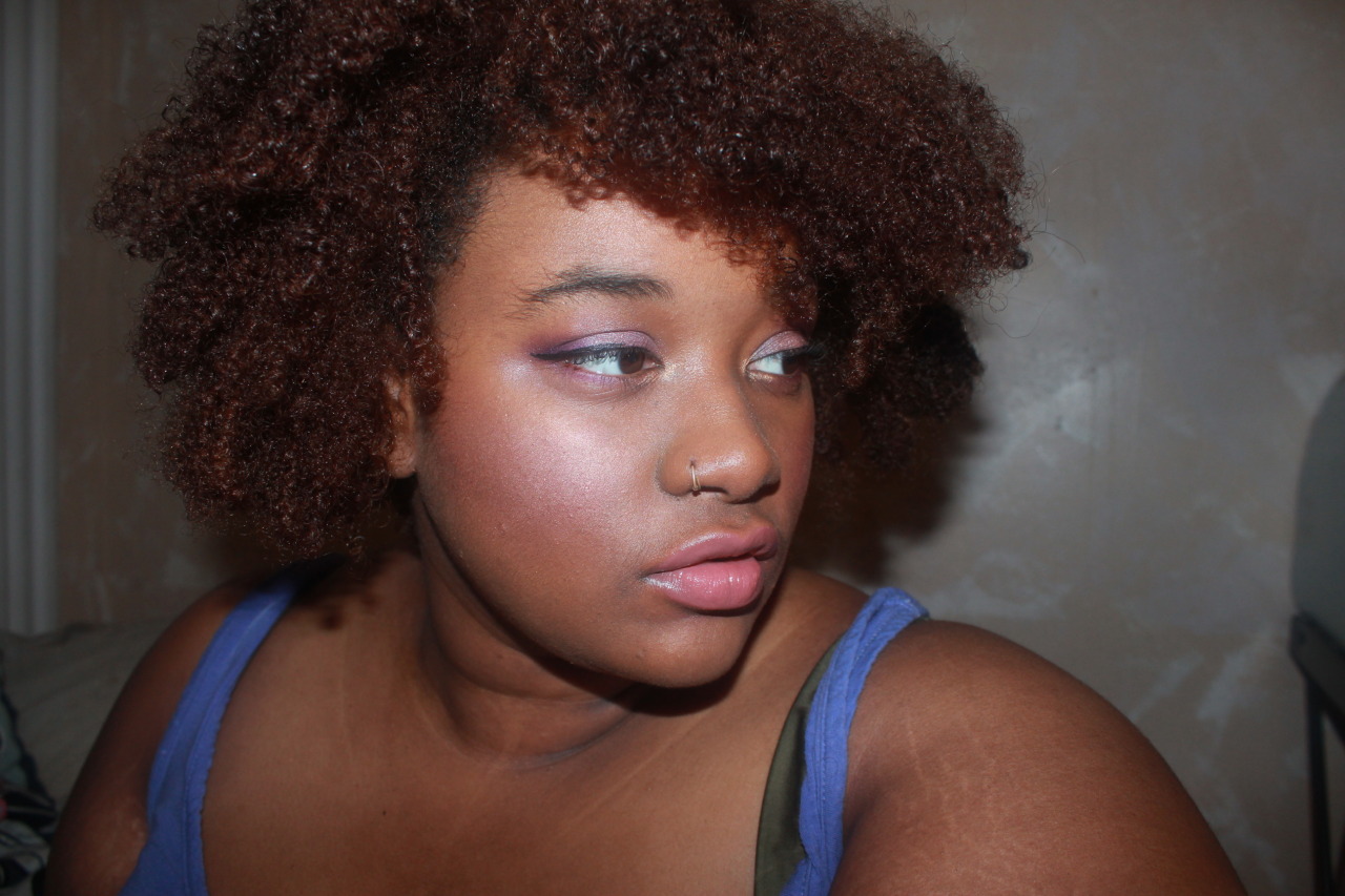 mochafleur:  mochafleur:  Better quality, fotd!  im to cute not to reblog myself