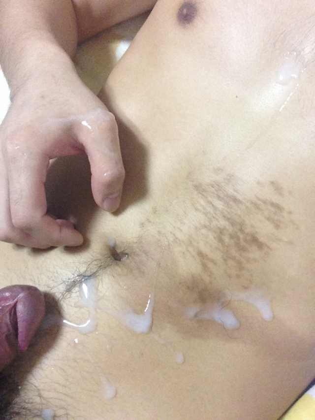 mantop10691:  運動直男的上翹屌視訊激情射全身