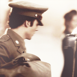  4 gifs per episode | 4x08 “We’ll always have Bourbon Street”   