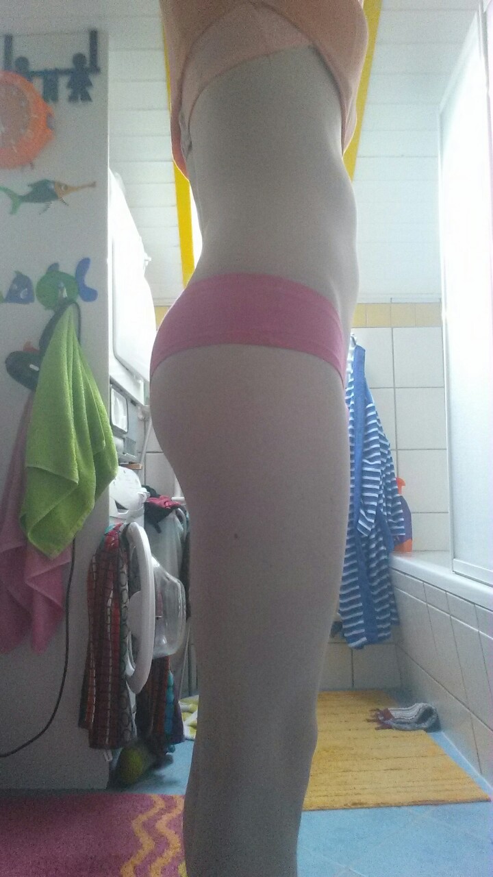 littleslutnicolex3:  I want someone pulling my panties down..  