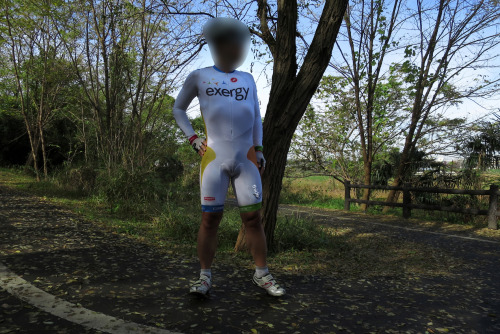  Team Exergy skinsuit