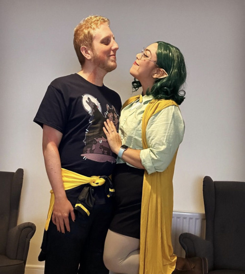 MUMZA AND DADZA AS HUNTLOW IM GONNA FUCKING FALL TO THE FLOOR AND SOB INCOHERENTLYYYY 