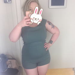 ghastly-ashley:  Tried on a romper and overalls