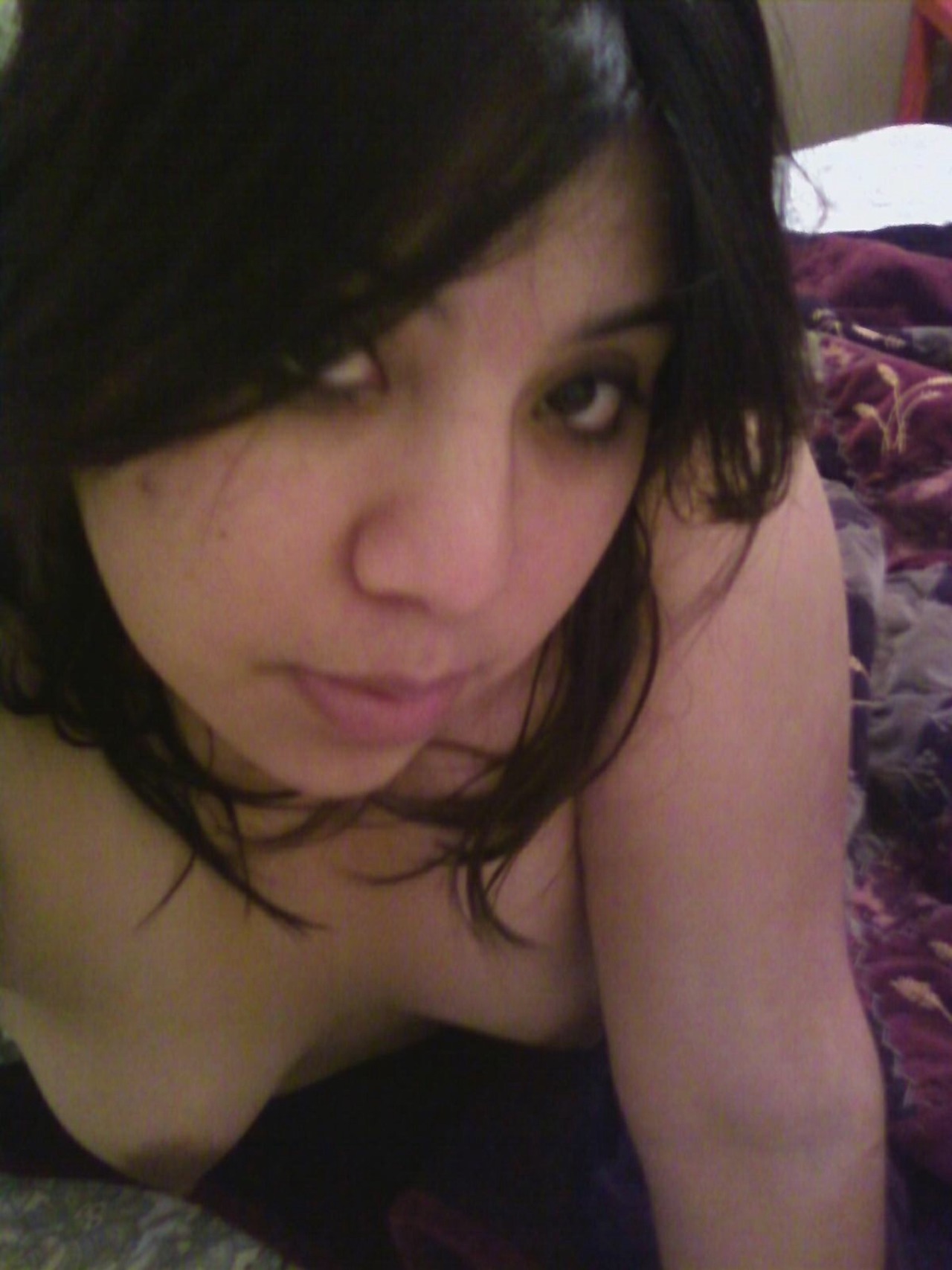 greenwayzsoldier:  Sexy Latina Army Wifey 2