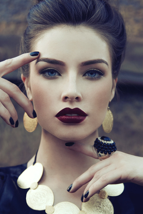 avirginsbeauty:  Perfect girls  