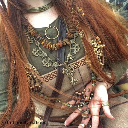 pixiewinksfairywhispers:myelvenkingdom: Behold, my viking bling!  The large and incredibly epic bron