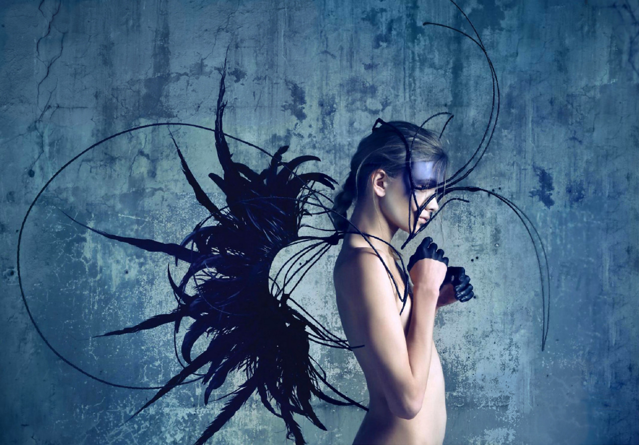 caitlynallysepenke:  Stav Strashko for Dark Beauty Magazine by Ben Asif and styling