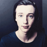 davidsbrewer:  Troye Sivan + winking 