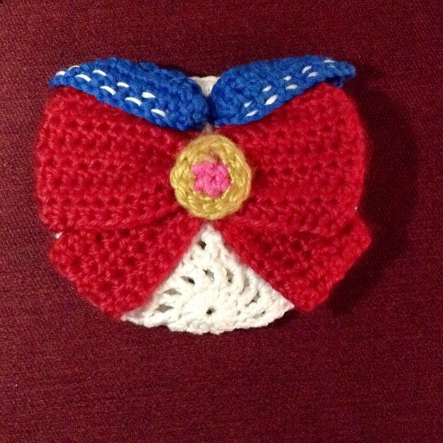 chloecorp:
“Adding NEW products to Sissarumi!!!! Bun Covers!!! And we will be making themed covers as well!!!! Sailormoon is the first to make an appearance, more pics to come #sailormoon #bow #crochet #buncover #usagi
”