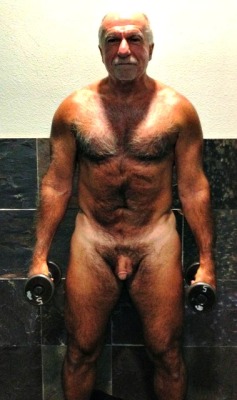 He&rsquo;s not big&hellip;he&rsquo;s my hairy Daddy&hellip;.