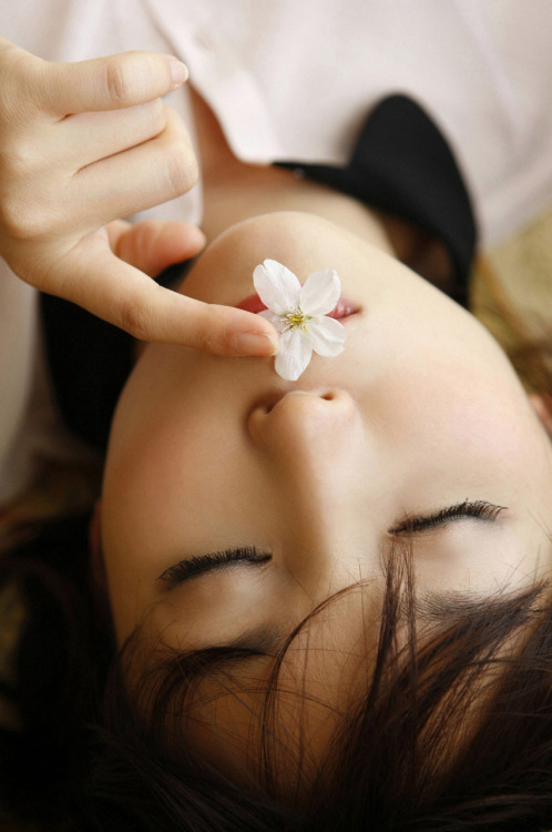 beatutifulwoman:    Risa Yoshiki   吉木りさ   