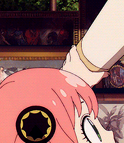 damianyas:  cute anya moments from episode 1 (◕ っ ◕✿) 