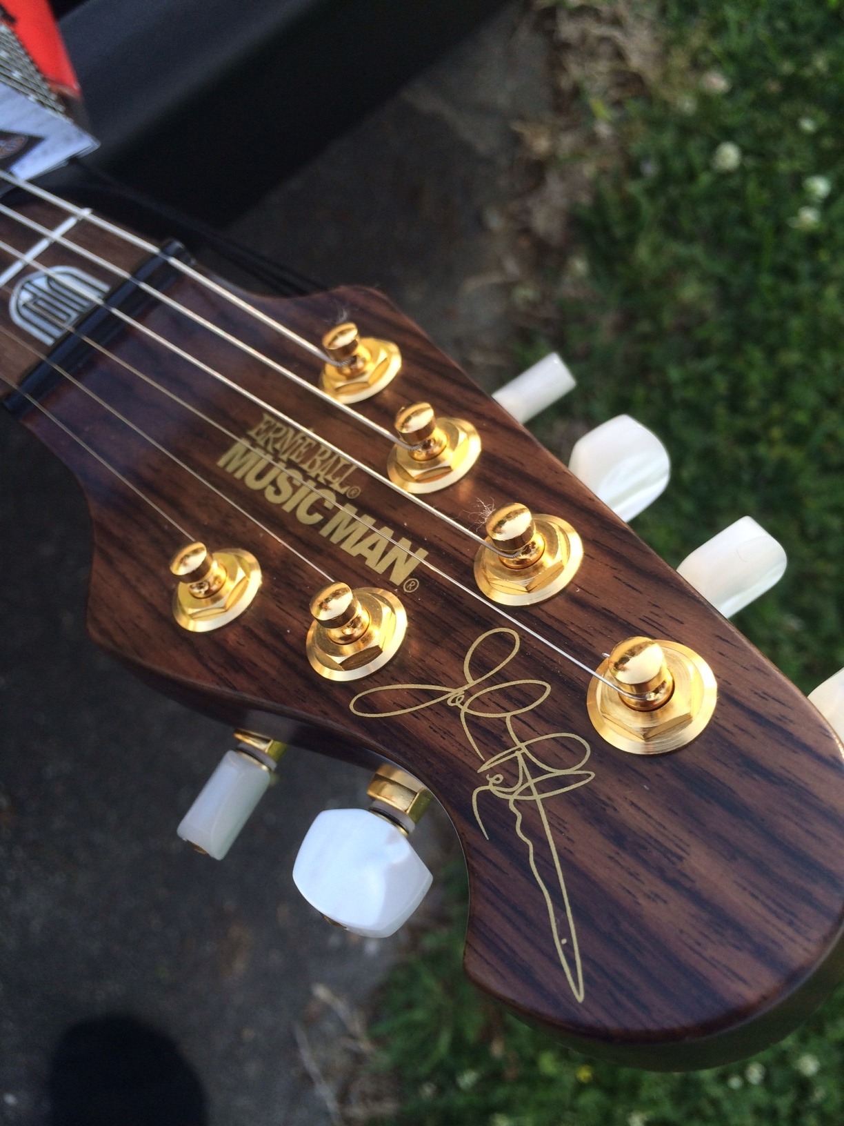 artorguitars:  EBMM - JP6 koa top. One of the most beautiful head stocks I’ve ever