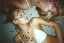 aciddaisies:  soft grunge/models