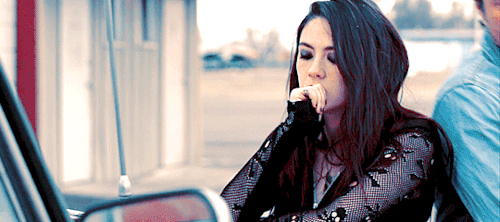 Isabelle Fuhrman in the new trailer of Hellbent.