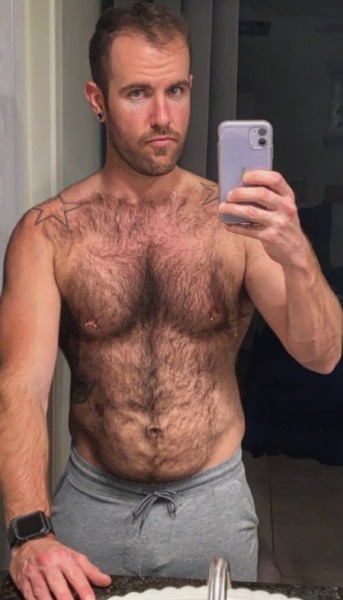 wis771:Instagram.com/furball_gogo#LesHommesPoilus #hairy #hairymen #bear #poilu #gay #gaybear #gaymens #hairychest #daddy #beard #gaybeard #gayboys #scruff #hairymenaddict 
