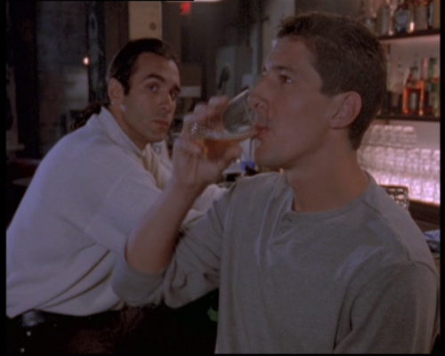 Methos screencaps * The MessengerThere’s one born every minute!Things I love about this scene: