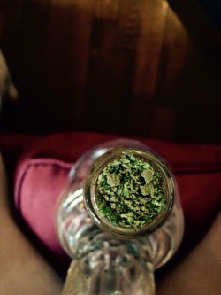 blow-dro-getweird:  Blue dream topped off