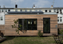 the-altar:  tinyhousesmallspace:  papalagiblog:  boneyardstudios.com  LOVE this tiny house!!!  I’ll take this on a few acres in the middle of nowhere. 