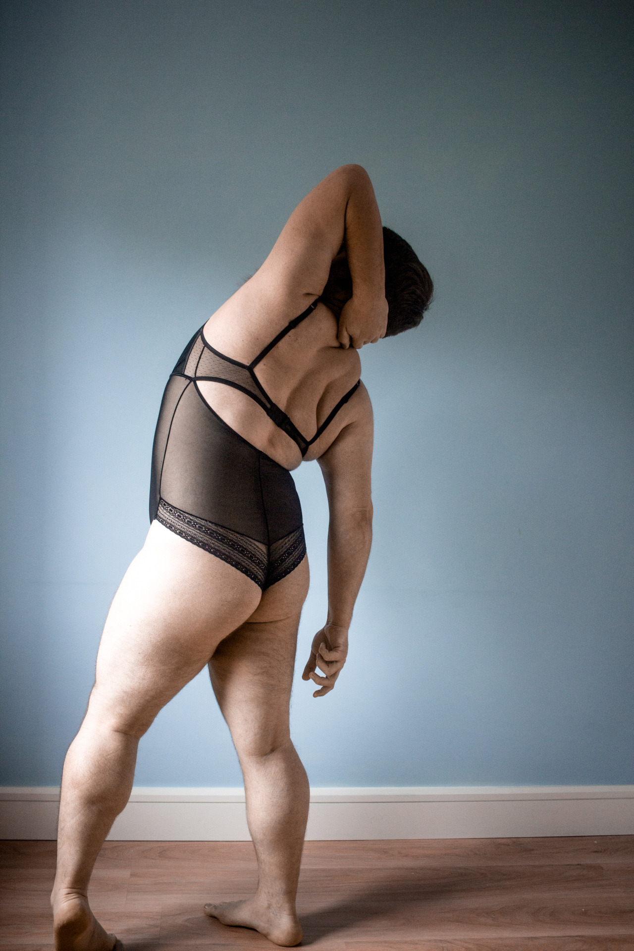 blueeyesbigbones:  You guys, I got a bodysuit and it fits and I’m very excited