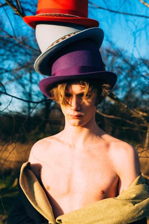 absurdlylavender:
“ Frazer Holloway - Something About Magazine photographed by Thurstan Redding
”