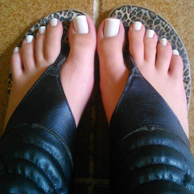 crazysexytoes:  Perfect peddi