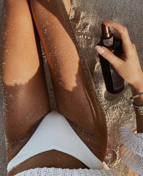 notverychanel1:  some golden hour thinspo for your feed :) 