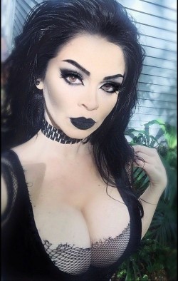 gothic-overdrive:
