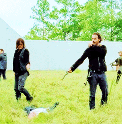 rossmaarquand:  Rickyl in every episode » 6x12 - Not Tomorrow Yet 