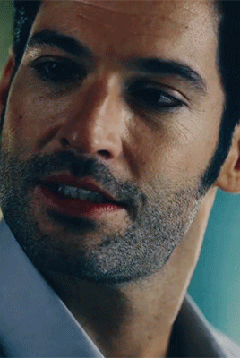 boundtobeafraid:When you love somebody, it’s hard to think about anything but to breathe. x