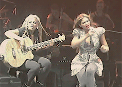 pretando:  beyoncexknowles: &ldquo;I had this idea to have a female band. We