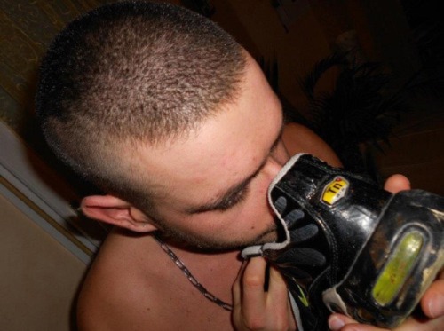 teenboysmellyfeet:  Boys doing what they love to do right after wearing their favorite pair of smelly sneakers. 