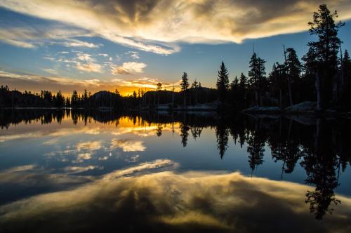 oneshotolive:  Dawn at Velma Lake, Desolation