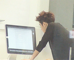 chandoo:  myungsoo testing out the computers