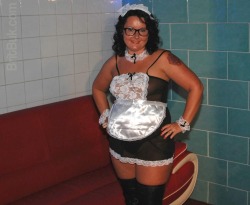 French Maid Gives Full Service