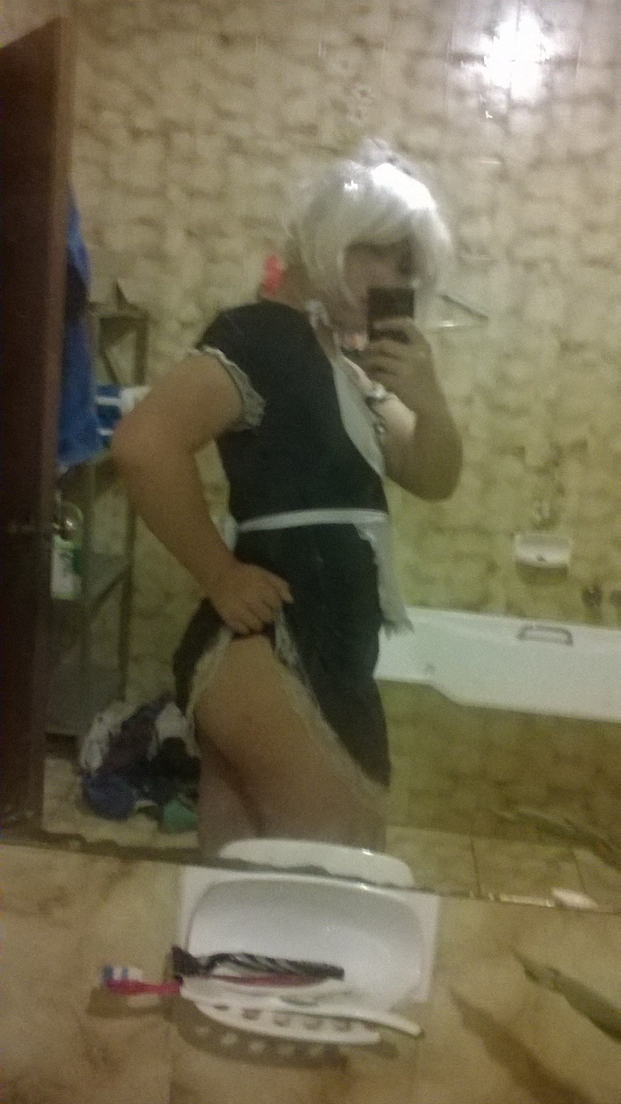 hakuru15:  Oh? You want to see my ass too…. W-well sure okay…. As ordered I shoved
