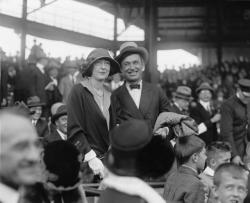 artdecoblog:  whataboutbobbed:   Will Rogers and Mrs Evalyn Walsh McLean, wife of the Washington Post publisher Ned McLean, at a ballgame. Rogers wrote books, articles, and a syndicated newspaper column. Of his political reporting he said, ’I don’t