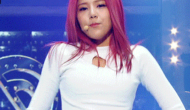 chunghas:  send me a female idol + era: hyejeong + confused for @bwijeongs