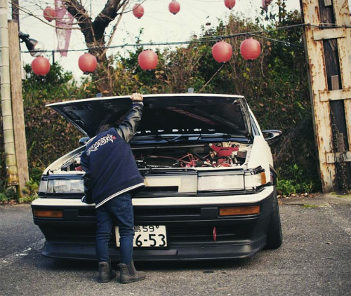 toyota corolla ae86