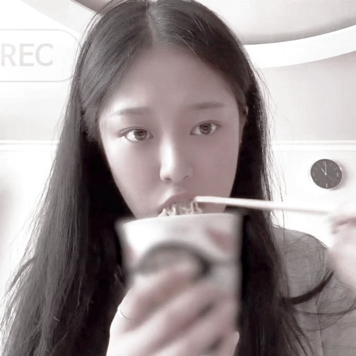 ((chuseok ou la troisième guerre mondiale)) 7b71aaa3c7fa83f136136db3081200c24b93ef1c