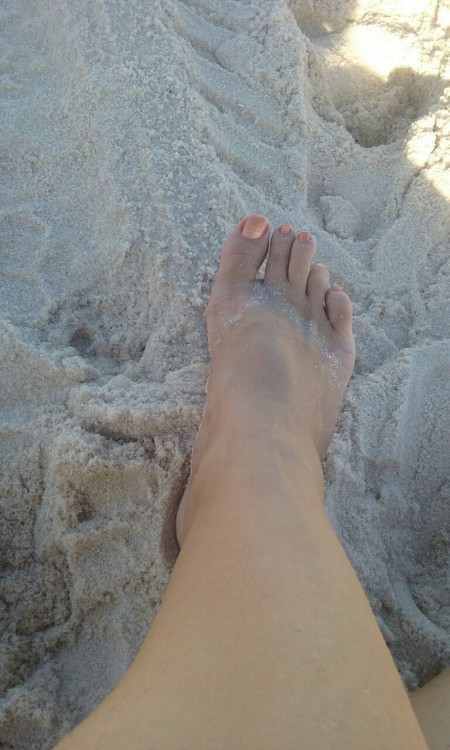 Dia lindo para caminhar na praia e cuidar das solinhas