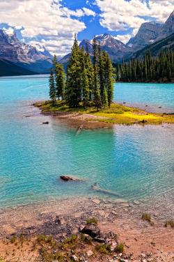 touchdisky:  Spirit Island, Maligne Lake | Canada  Canada_Carlo 