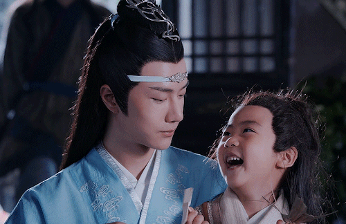 mylastbraincql:“Hanguang-jun is like an elder brother and father to me…”gif request: lan wangji with