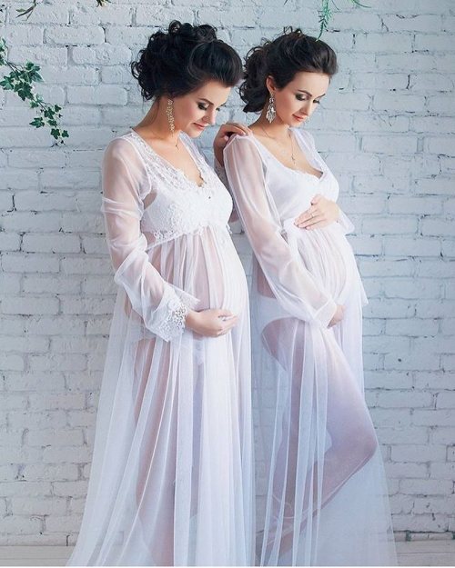 maternityfashionlooks:  Double the bump @photokotlyar  #mothersinprotest #momtobe #mommytobe #ootd #maternity #pregnancy #bump #bumpchic #babybump #maternitystyle #maternityfashion #pregnantstyle #pregnantfashion #instafab #instaglam #fabmom 