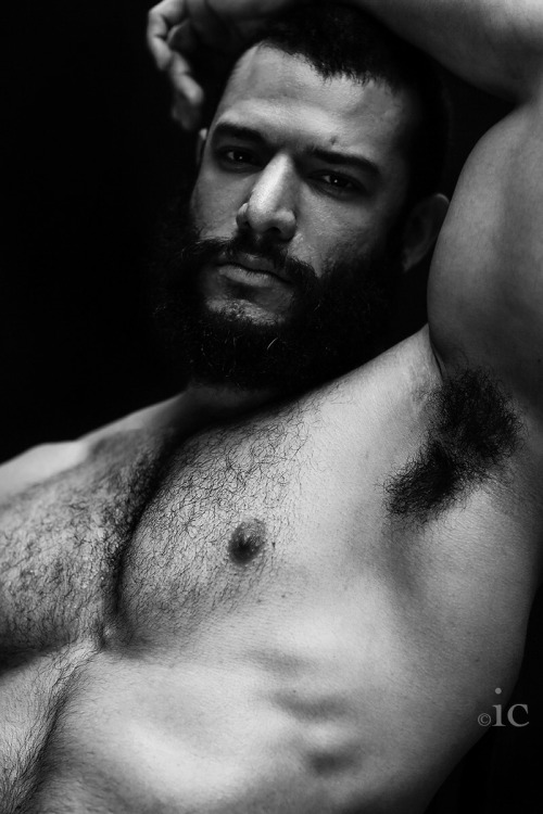 mymenstocktaking: Alan Montes by Isauro Cairo. Just Big Guys: 08/10